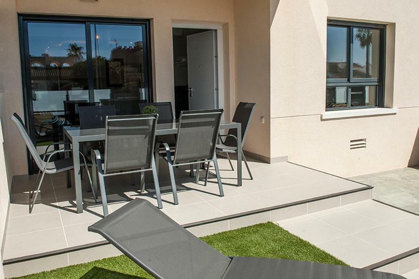 Playa Elisa Bay 108-113 Apartman Pilar de la Horadada Kültér fotó